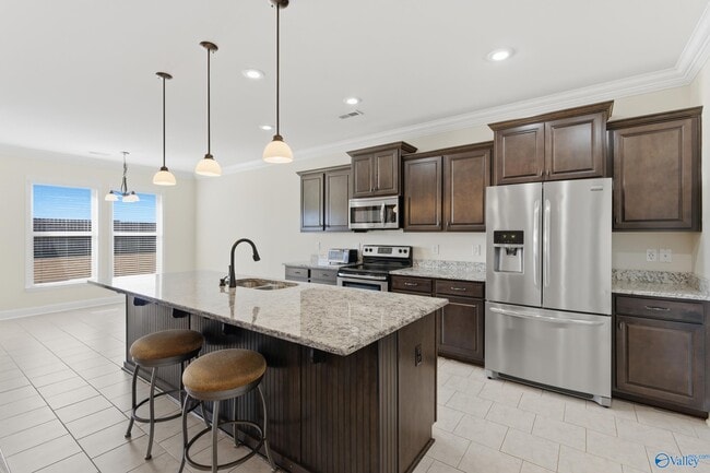 Building Photo - 133 Carleighfalls Dr