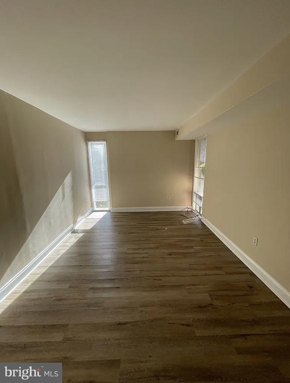 Building Photo - 7186 Donnell Pl