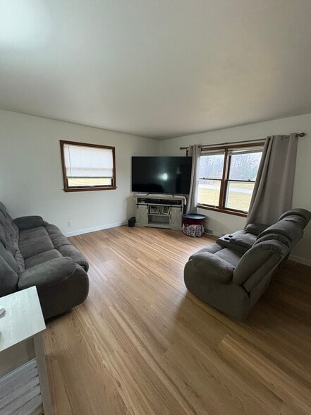 Building Photo - 2940 N 184th St