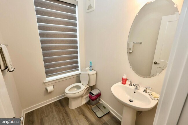 Building Photo - 4619 Olivine Dr