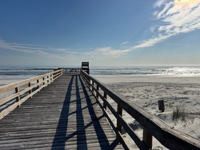 Building Photo - 10 10th St