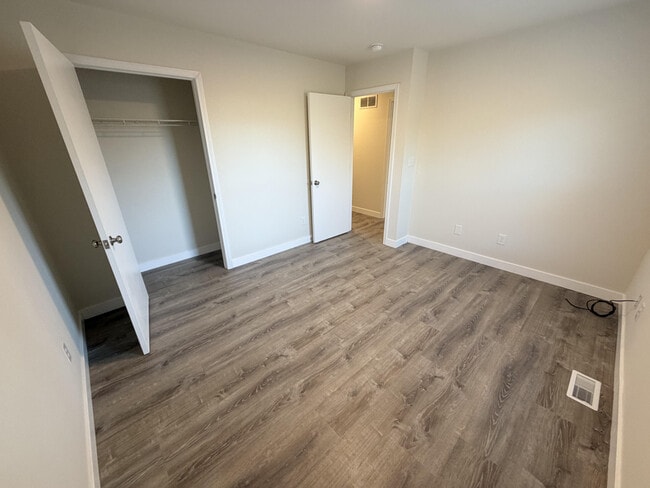 Building Photo - 1701 Hanover Blvd