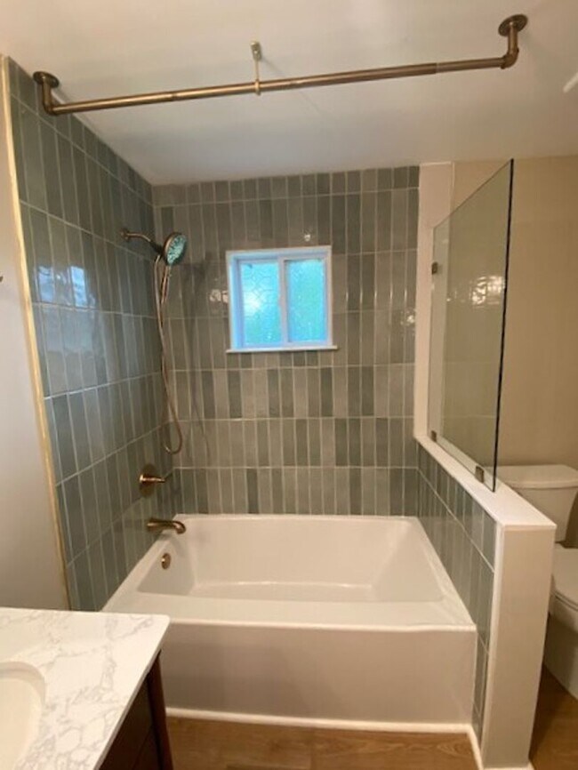 Building Photo - Remodeled Bungalow in Smiths Station