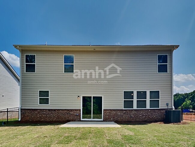 Building Photo - 2022 Windsor Park Ave