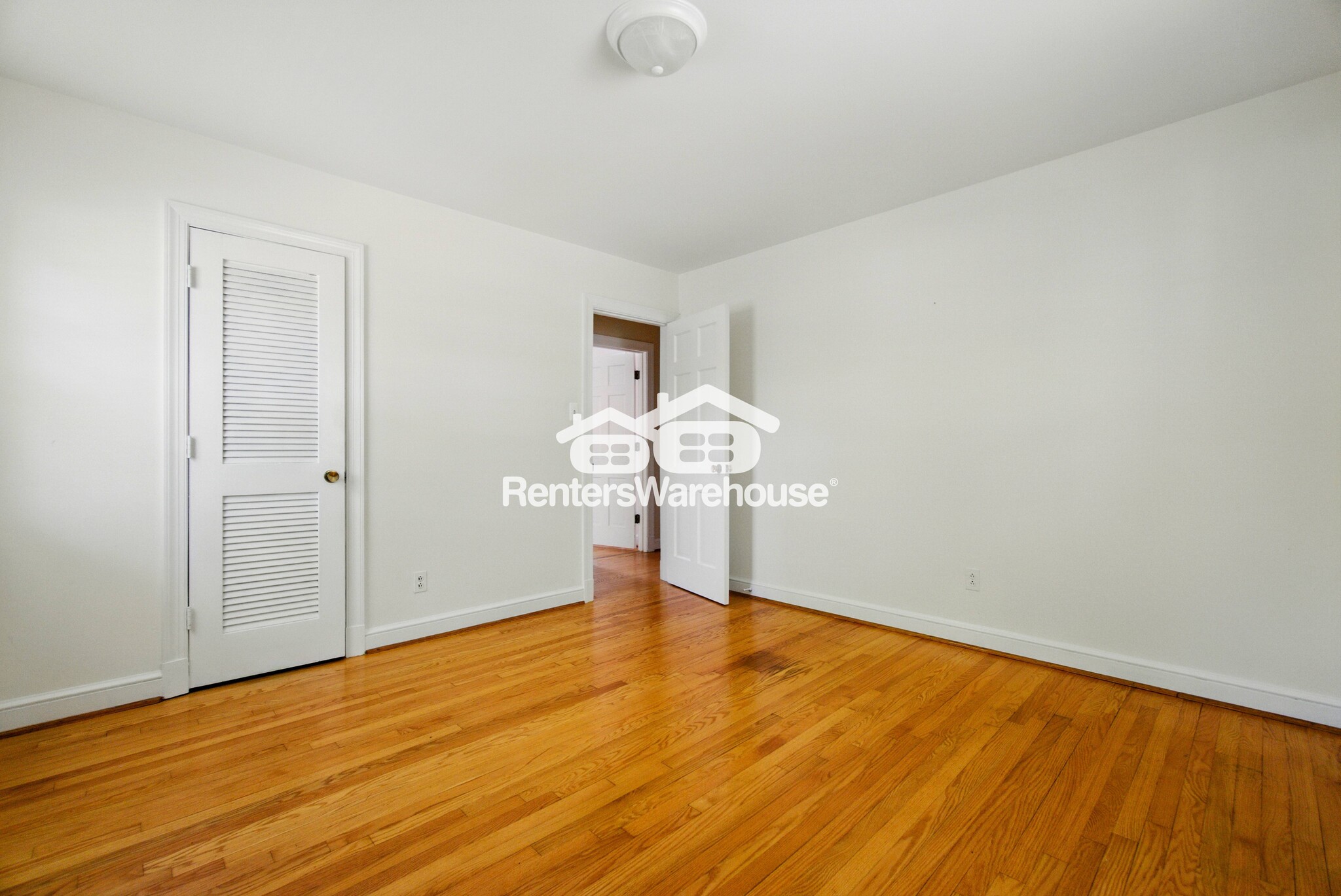 Building Photo - 4817 Stornoway Dr