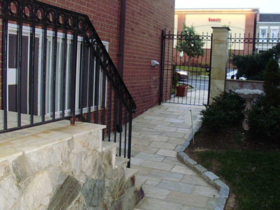 Building Photo - 3656 New Hampshire Ave NW