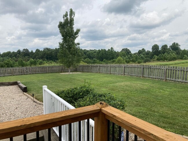 Building Photo - 108 Carriage Hills Ln