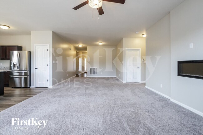 Building Photo - 6035 Aspen Meadow Dr