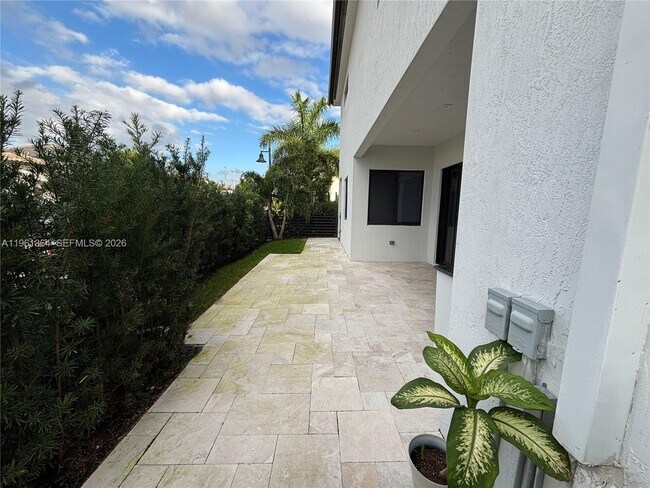 Building Photo - 4493 NW 81st Ave