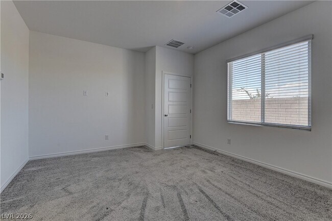 Building Photo - 222 Palisade Fls Ave