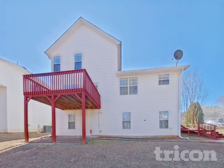 Building Photo - 3686 Lower Creek Dr