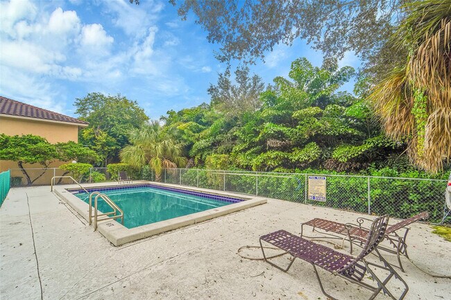 Building Photo - 9182 NW 40th St