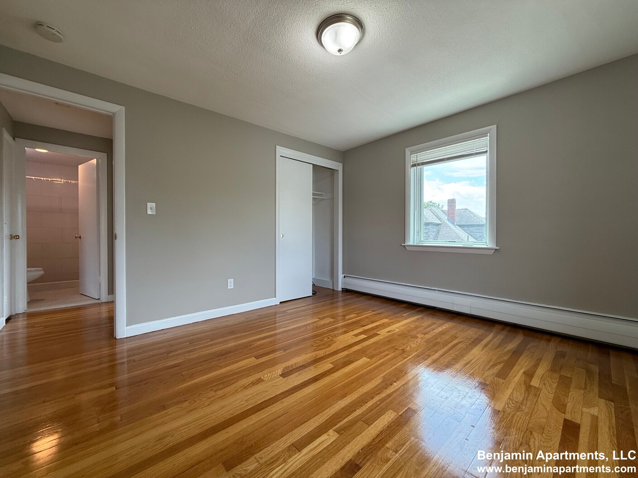 Building Photo - 50 Evergreen St