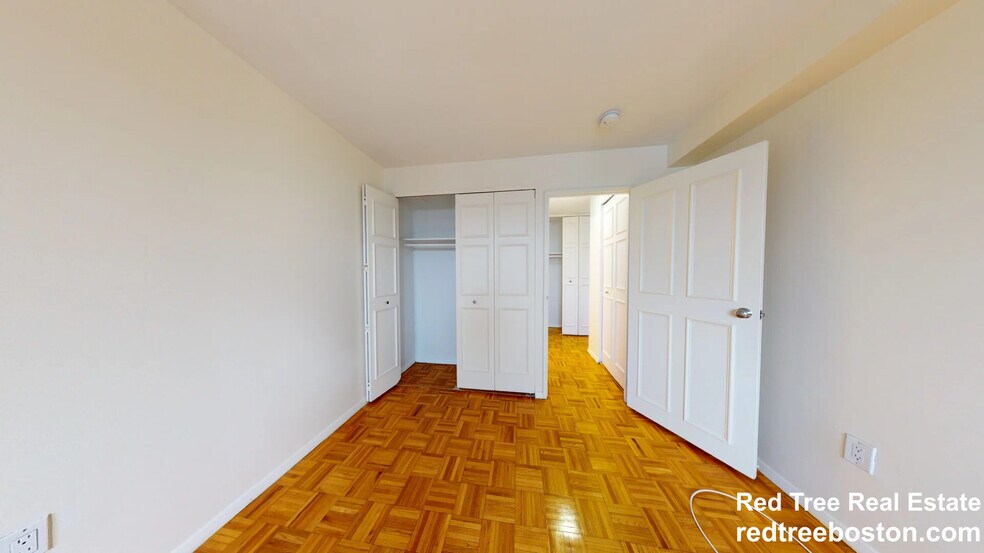 Building Photo - 175 Freeman St