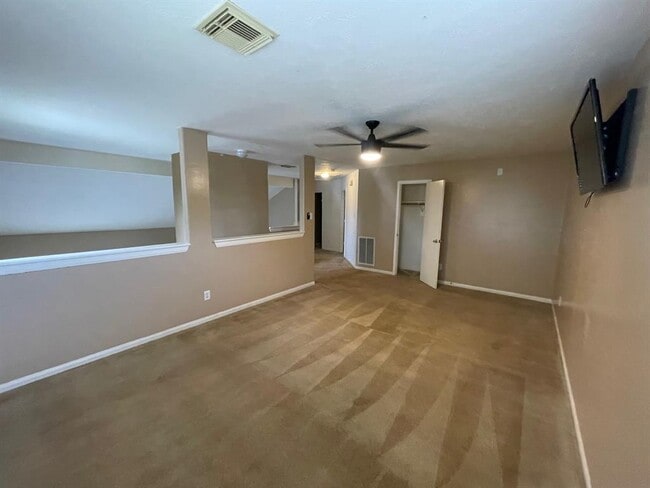 Building Photo - 4002 Timber Falls Ct