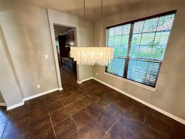 Building Photo - 3713 Broadwinged Hawk Cove