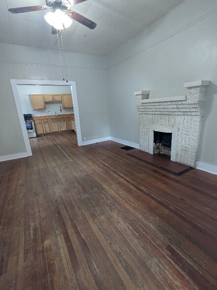 Primary Photo - 203 S Highland St
