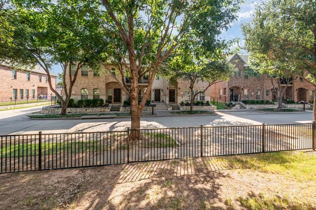 Building Photo - 6895 Pistoia Dr