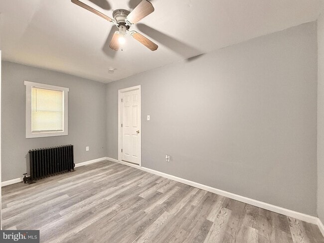 Building Photo - 840 Cumberland St