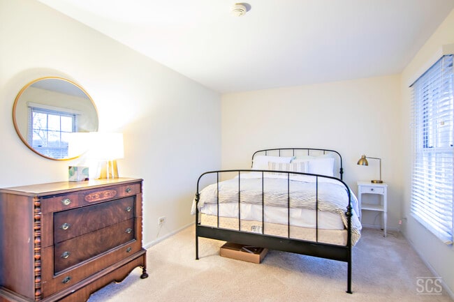 Building Photo - 3810 Tecoma Dr