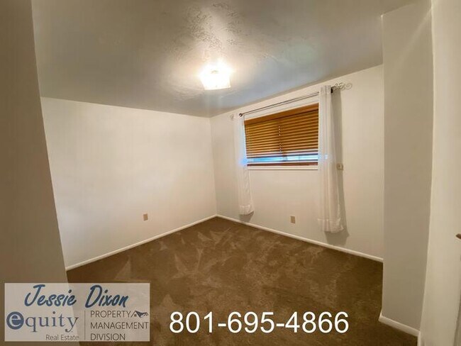 Building Photo - 2687 N 1450 E