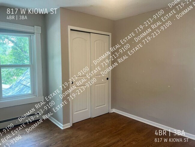 Building Photo - 817 W Kiowa St