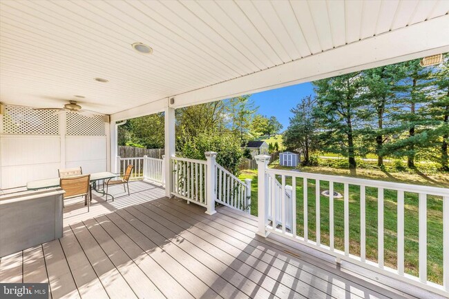 Building Photo - 105 Ridge Ave