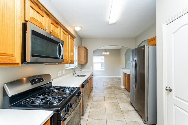 Building Photo - 26622 Cypresswood Dr