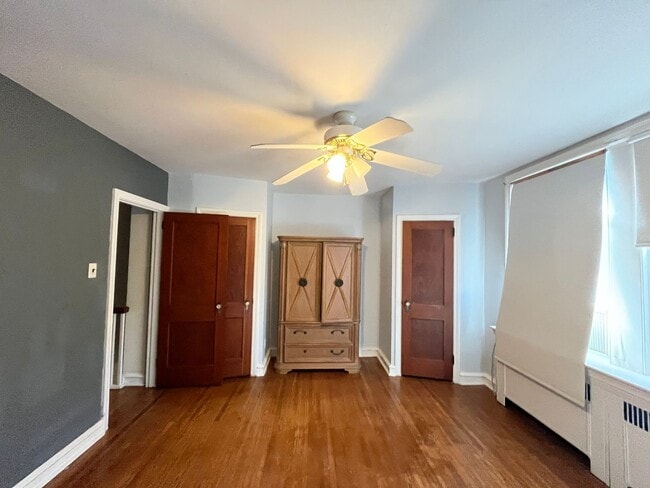 Building Photo - 3337 Disston St