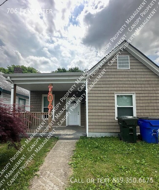 Building Photo - 706 Lancaster-