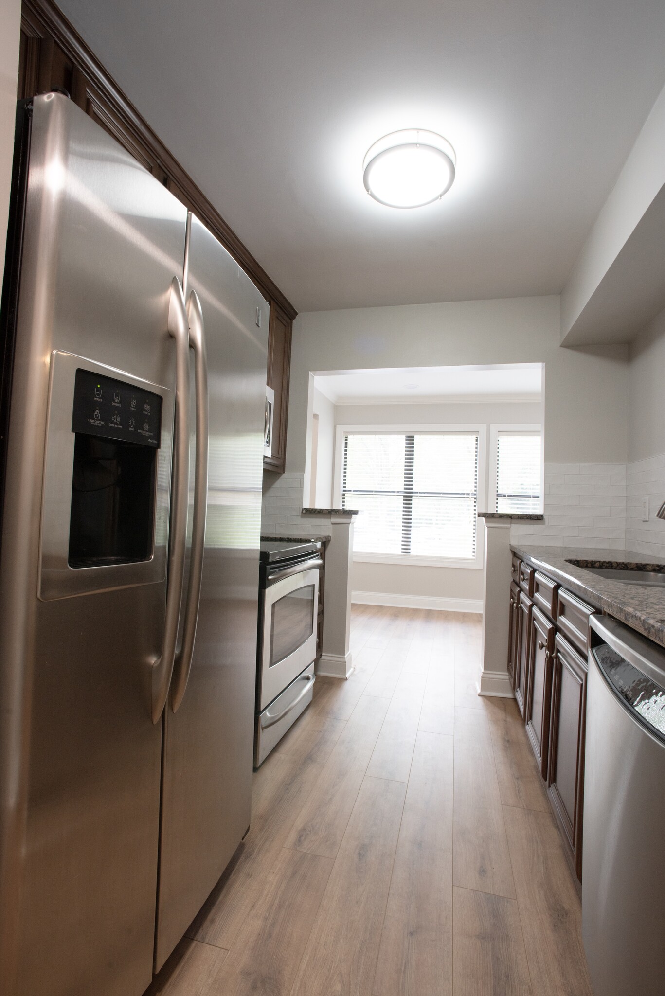 Kitchen - 1101 Old Hammond Chase