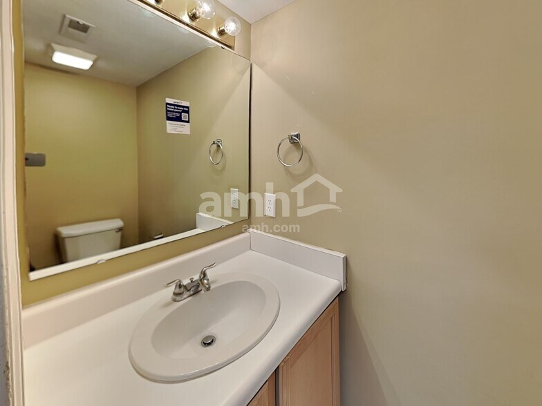 Building Photo - 6010 Woodmill Dr