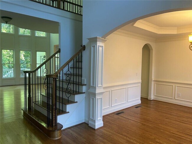 Building Photo - 10995 Abbotts Station Dr