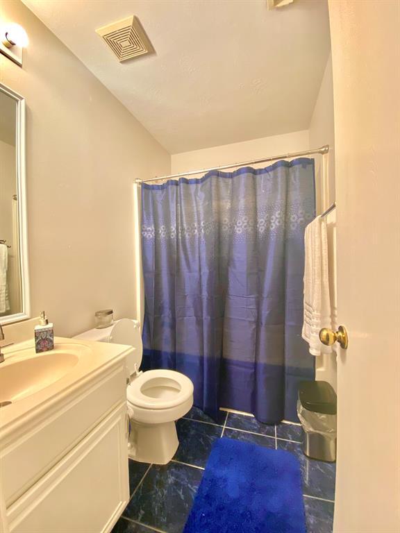 Building Photo - 738 Bridle Ridge Loop