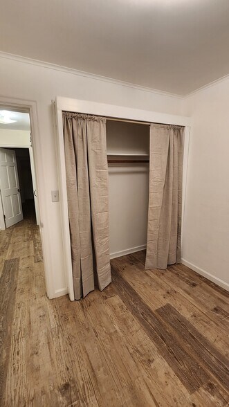 Building Photo - 4003 Garfield St