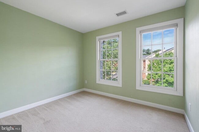 Building Photo - 12716 Dogwood Hills Ln