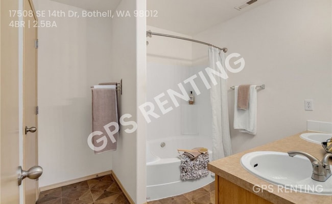 Building Photo - 17508 14th Dr SE