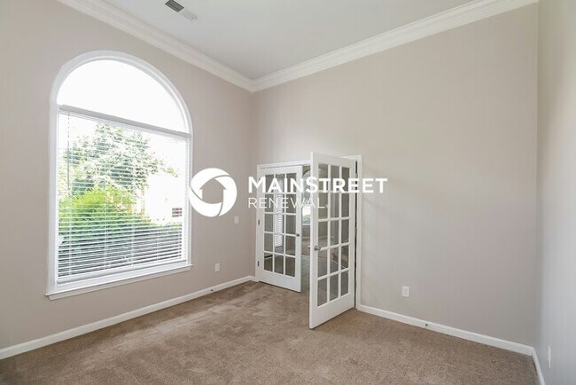 Building Photo - 4 Bedroom Pet-Friendly Home in Ellenwood, ...