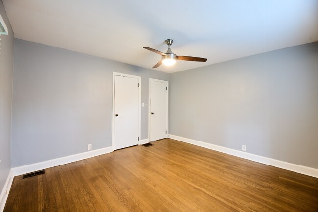 Building Photo - 4809 Lavista Rd