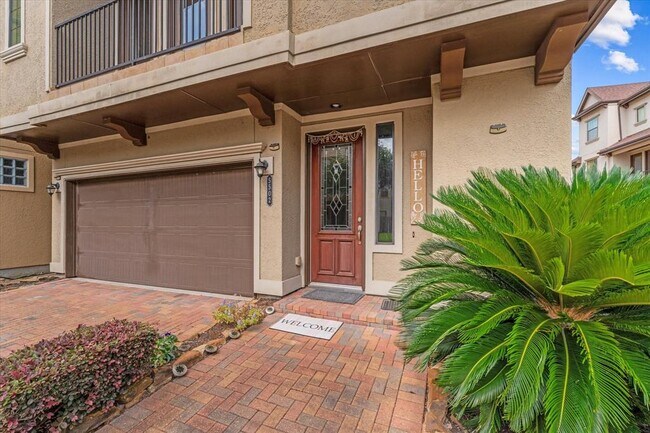 Building Photo - 5502 Lunia Ln