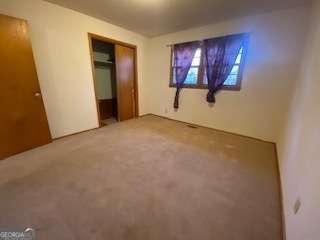 Building Photo - 86 S Forest Ave