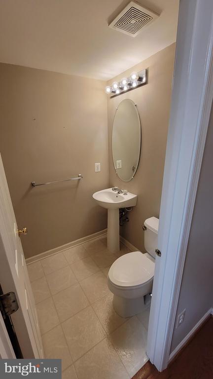 Building Photo - 20479 Greymont Terrace