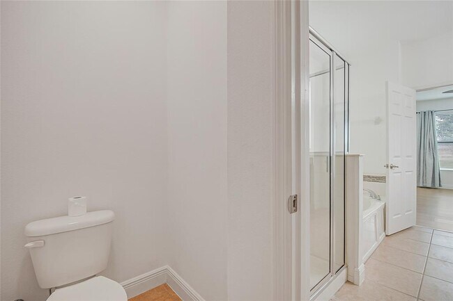 Building Photo - 1882 Stillwood Wy