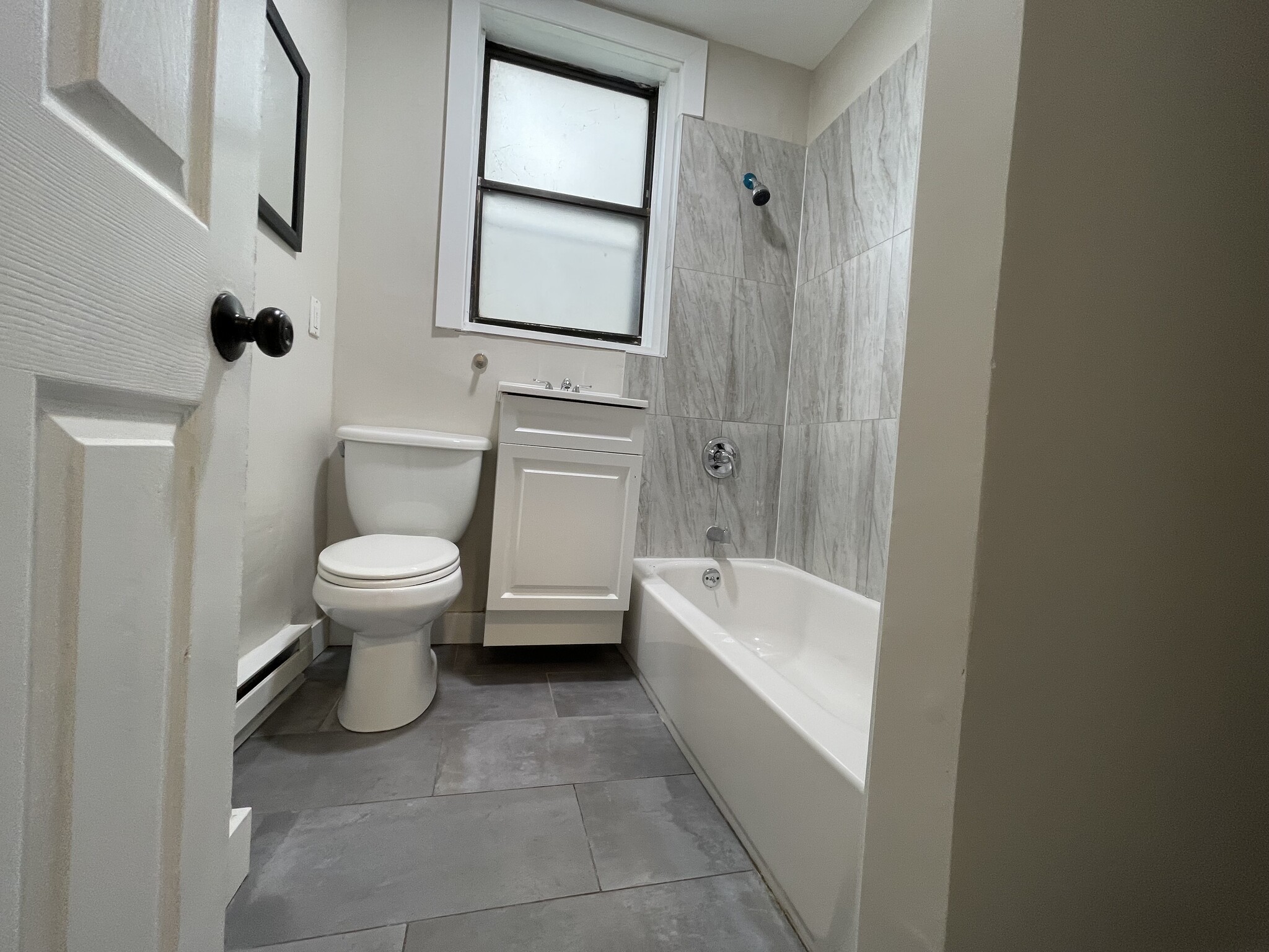 114 Neptune Ave 1R - 115 Neptune Ave