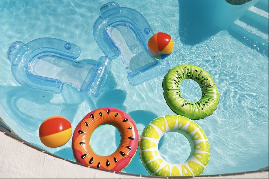 Building Photo - 14323 83rd Pl N