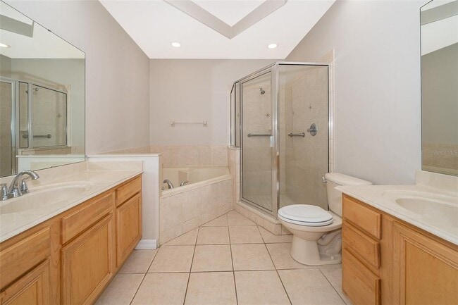 Building Photo - 2185 Chatham Pl Dr