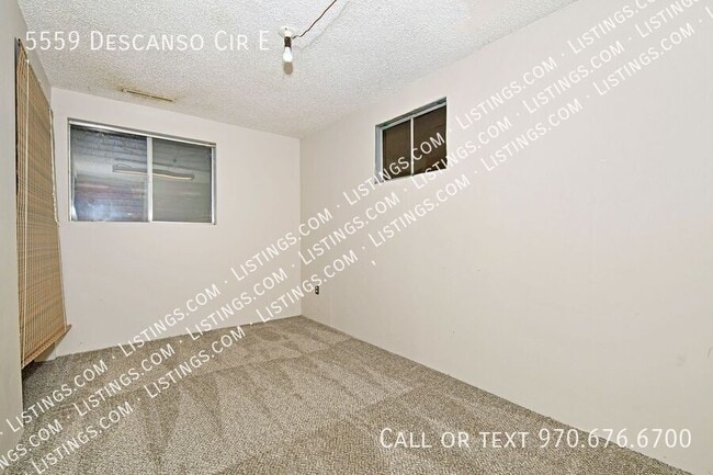 Building Photo - 5559 Descanso Cir E