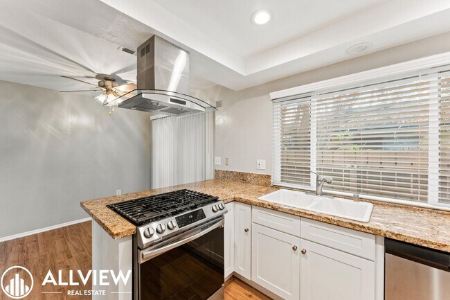 Building Photo - 16781 Bardon Ln