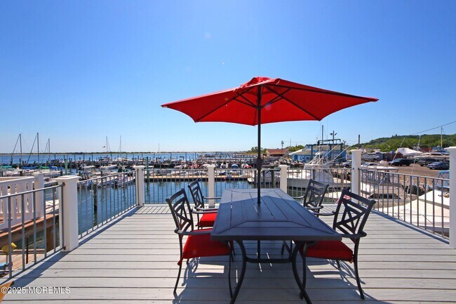 Building Photo - 9 Sea Drift Ave