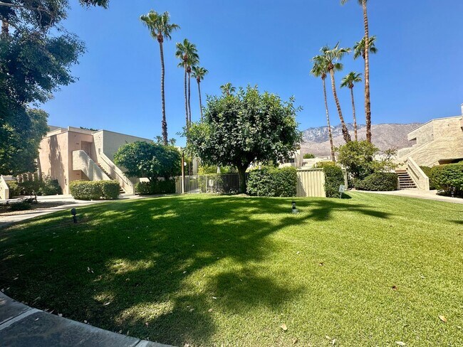 Building Photo - 1631 S Cerritos Dr